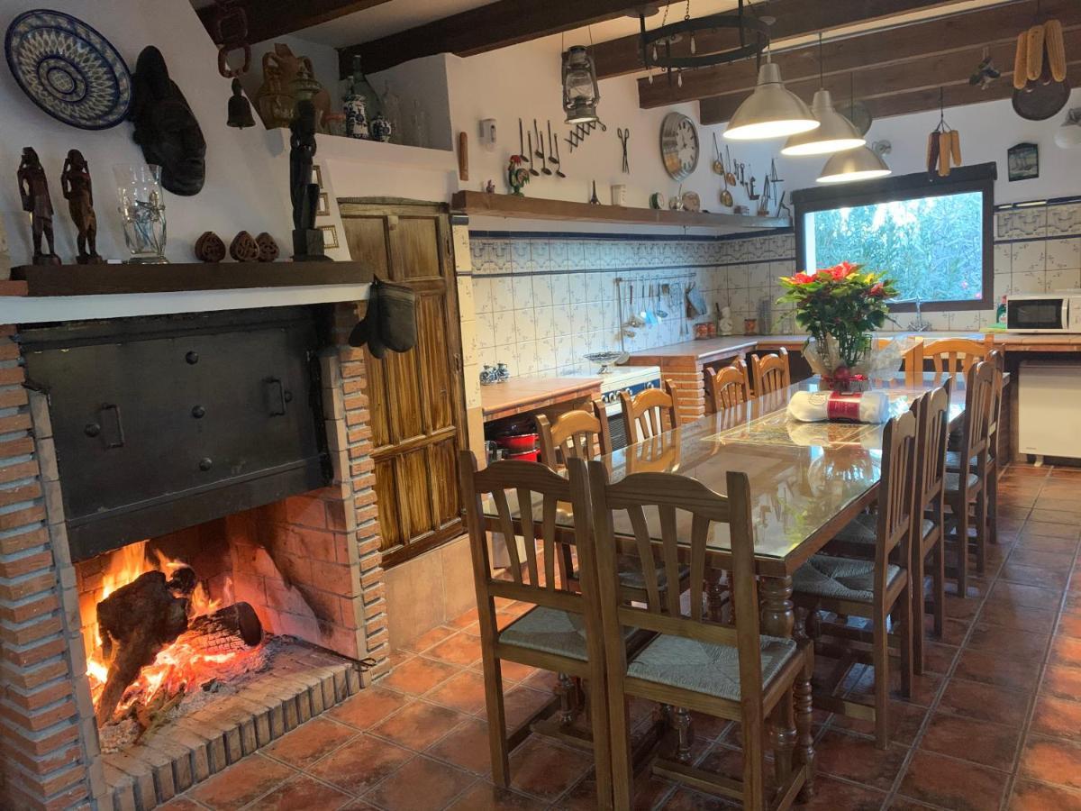 Cortijo Bustamante Guest House Baza Bagian luar foto