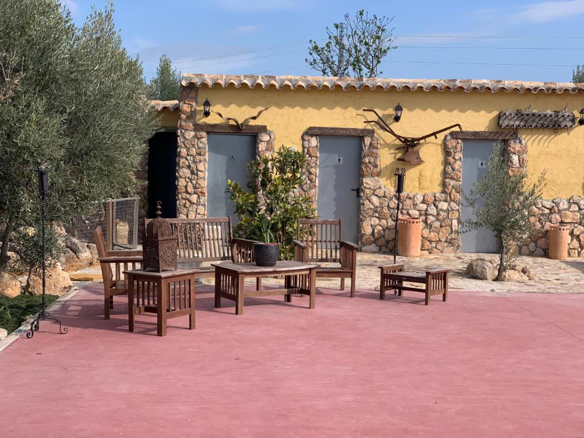 Cortijo Bustamante Guest House Baza Bagian luar foto