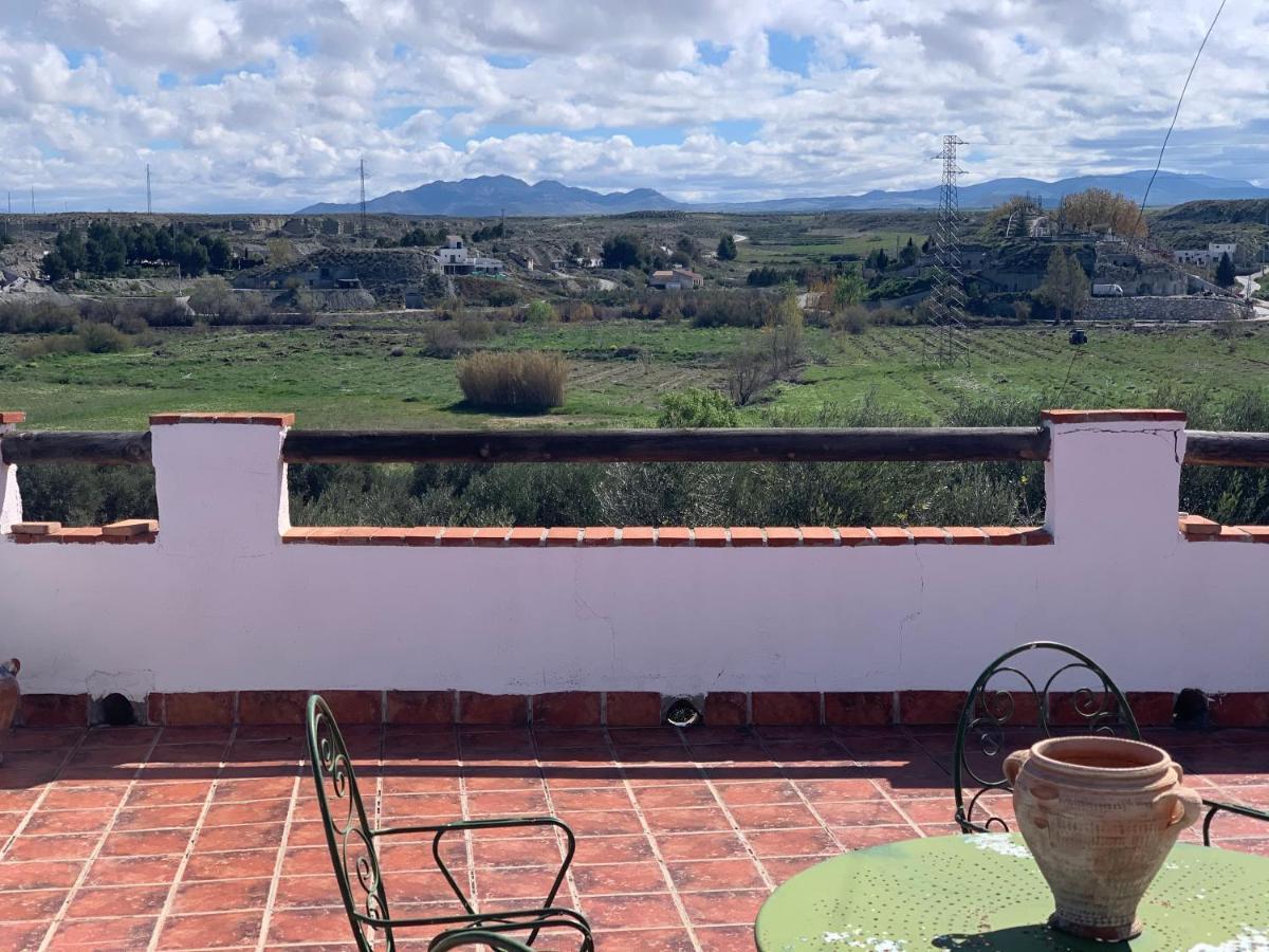 Cortijo Bustamante Guest House Baza Bagian luar foto
