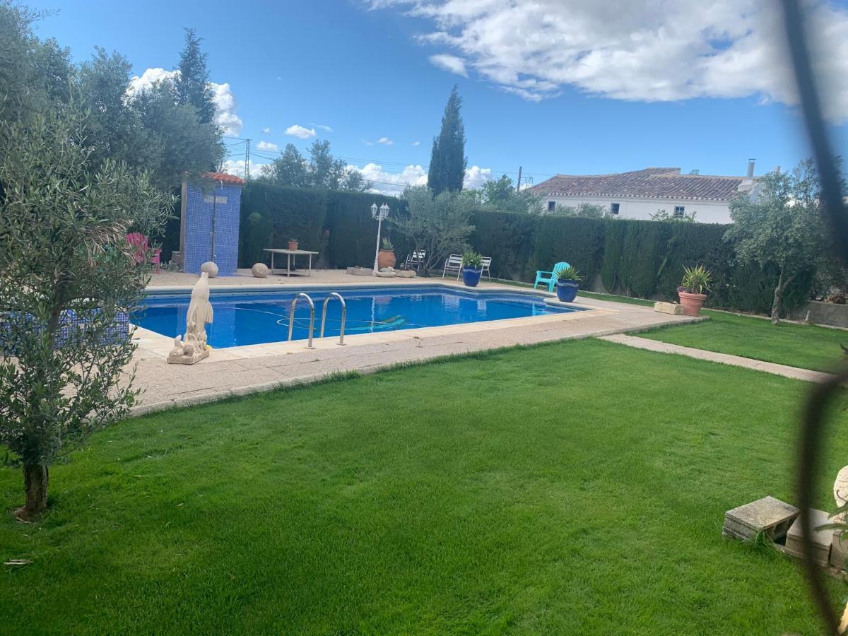 Cortijo Bustamante Guest House Baza Bagian luar foto