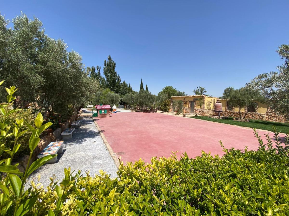 Cortijo Bustamante Guest House Baza Bagian luar foto
