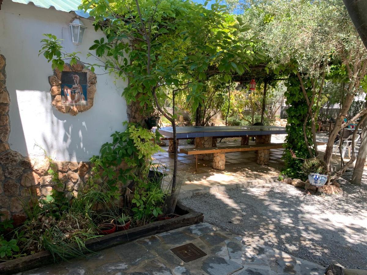 Cortijo Bustamante Guest House Baza Bagian luar foto