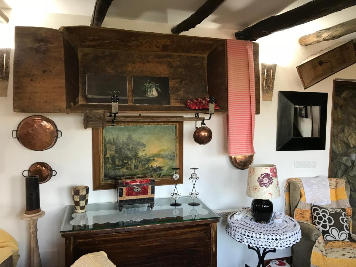 Cortijo Bustamante Guest House Baza Bagian luar foto